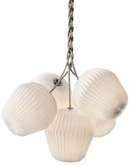 Le Klint THE BOUQUET XL Kronleuchter mit 5 Papierschirmen